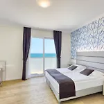 Astoria 4*