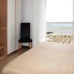 Astoria Hotell 4*