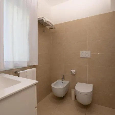 Astoria 4*
